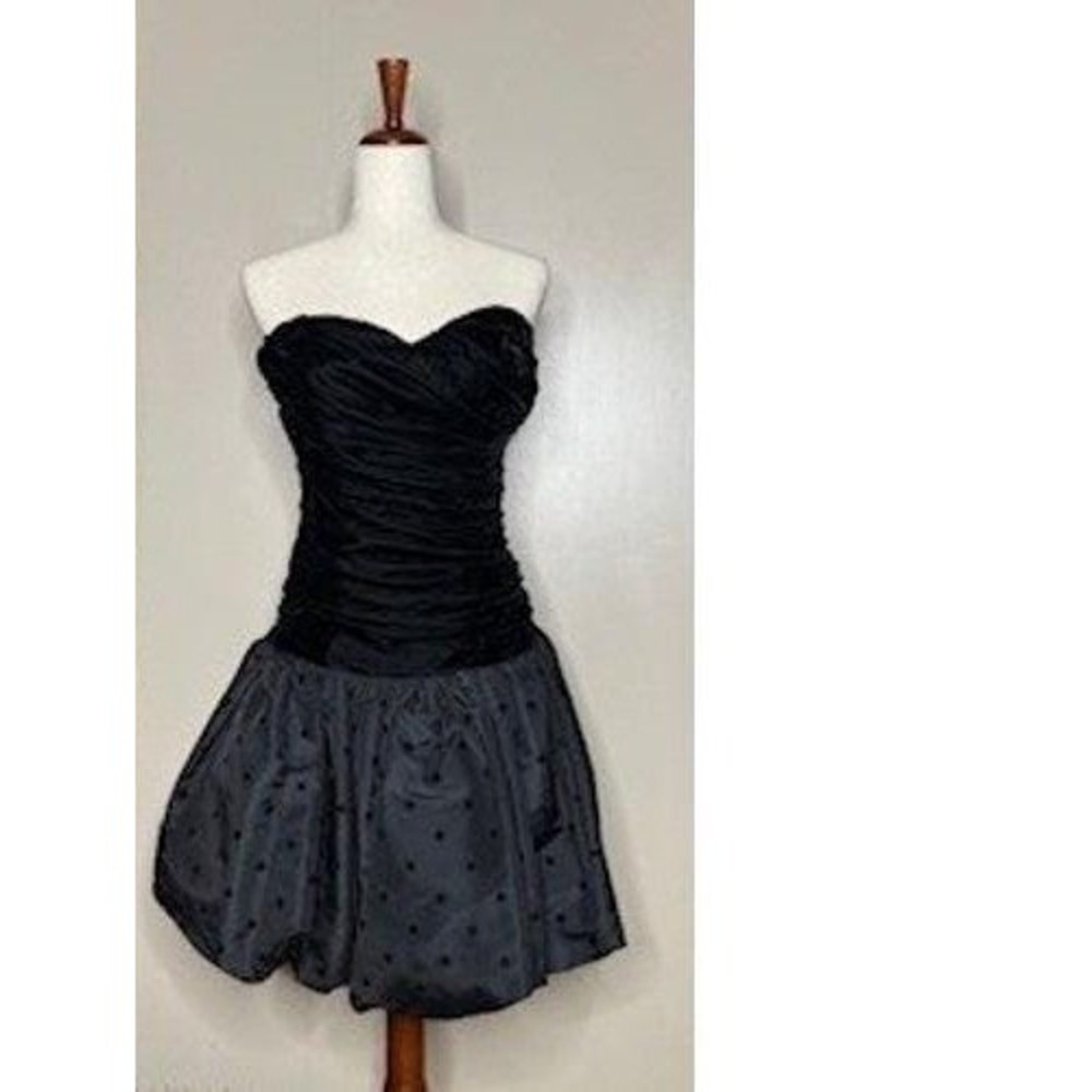 Vintage 1980s Black Bubble Hem Cocktail Dress ILGWU Positively Ellyn